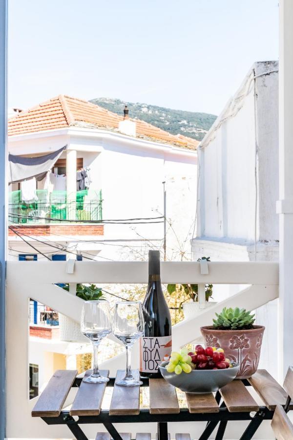 Jasmine Guesthouse Skopelos Town Bagian luar foto