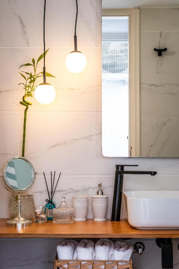 Jasmine Guesthouse Skopelos Town Bagian luar foto