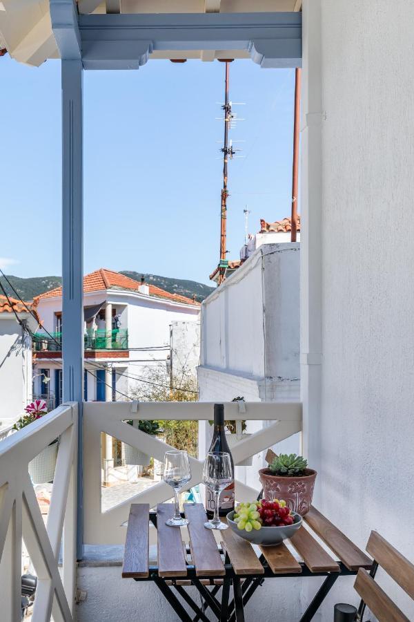 Jasmine Guesthouse Skopelos Town Bagian luar foto